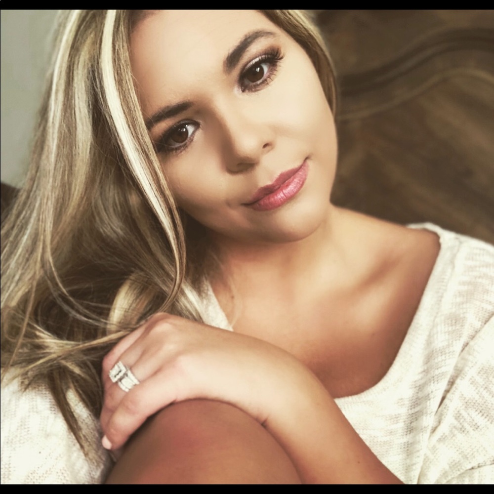 Meet your Posher, Ysaya